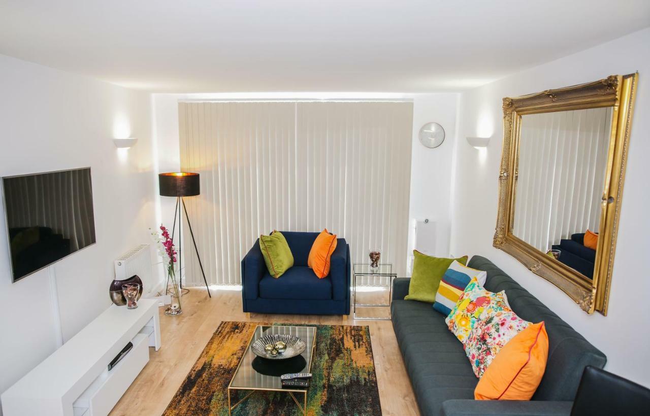 Riverside 2 Bed Apartment London Exterior foto