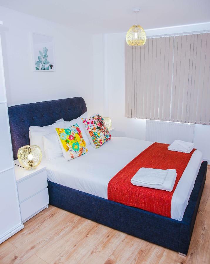 Riverside 2 Bed Apartment London Exterior foto