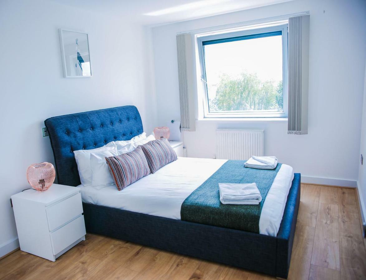 Riverside 2 Bed Apartment London Exterior foto